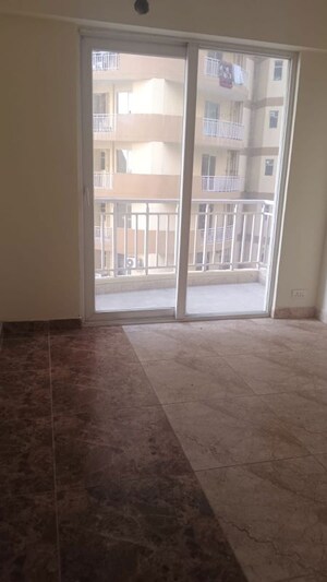 Room in 2 BHK Builder Floor at Aditya World City, Shahpur Bamheta – for Sale