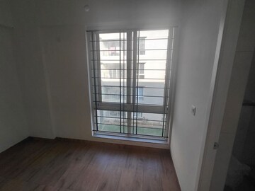 Room in 3 BHK Apartment at Surbacon Cedar, Electronic City Phase ii – for Sale