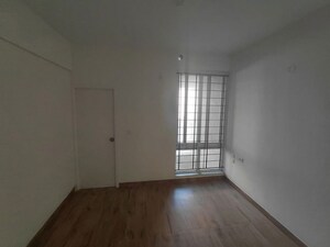Room in 3 BHK Apartment at Surbacon Cedar, Electronic City Phase ii – for Sale