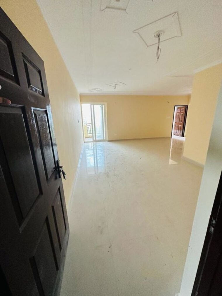 Room, vrindavan yojna 3 Bedroom 1770 Sq.Ft. Apartment In Vrindavan Yojna Lucknow 9956400