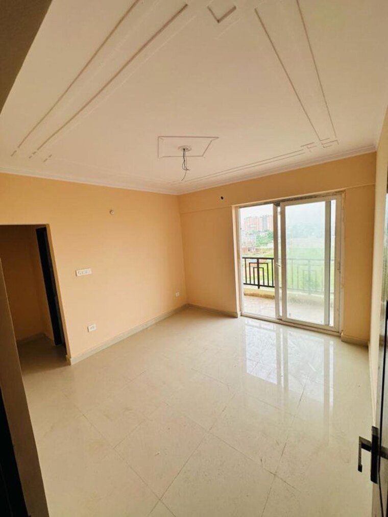 Room, vrindavan yojna 3 Bedroom 1770 Sq.Ft. Apartment In Vrindavan Yojna Lucknow 9956400
