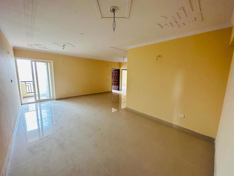 Room, vrindavan yojna 3 Bedroom 1770 Sq.Ft. Apartment In Vrindavan Yojna Lucknow 9956400