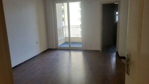 Room in 3 BHK Apartment at Supertech Araville, Sector 79 – for Rent