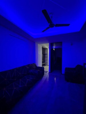 Bedroom in 2 BHK Apartment at Saket – for Rent