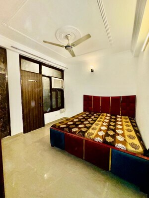 2 BHK Apartment For Rent in Saket