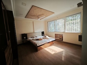 Bedroom in 3 BHK Apartment at Guru Kripa Residency, Chembur – for Rent