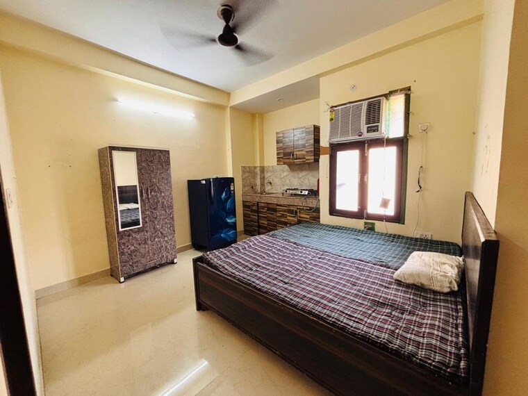 Bedroom, saket 1 RK 350 Sq.Ft. Apartment In Saket Delhi 9956428