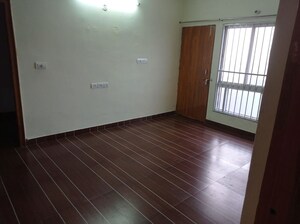 Room in 3 BHK Apartment at Akash Enclave, Vrindavan Yojna – for Sale
