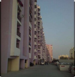 3 BHK Apartment – Exterior View View at Akash Enclave, Vrindavan Yojna - for Sale