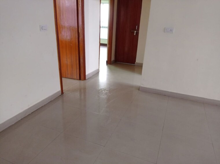 Room, akash-enclave 3 Bedroom 1500 Sq.Ft. Apartment In Vrindavan Yojna Lucknow 9956429