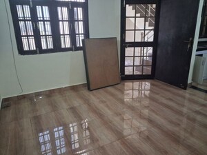 Room in 2 BHK Independent House at Takshaya Green, Nijampur Malhaur – for Rent