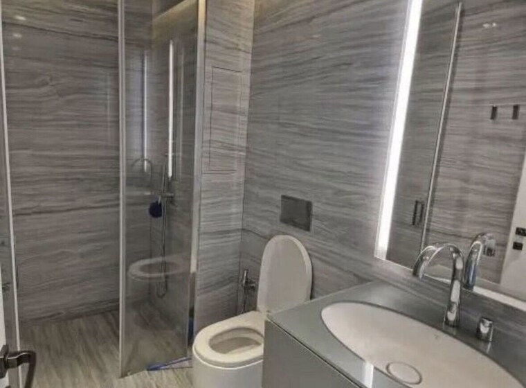 Bathroom, lodha-the-world-towers-world-one-tier-2 3 Bedroom 1780 Sq.Ft. Apartment In Worli Mumbai 9956437