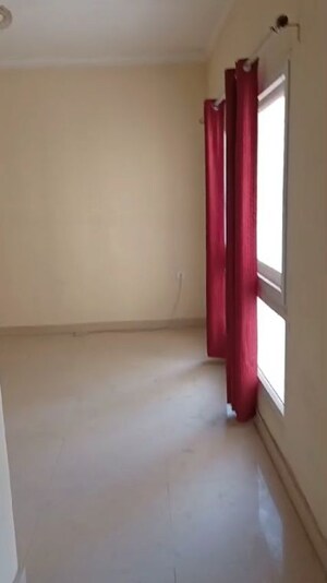 Room in 3 BHK Apartment at Vrindavan Yojna – for Sale