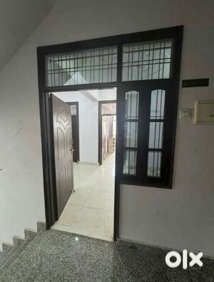 Room in 2 BHK Independent House at Indira Nagar – for Rent
