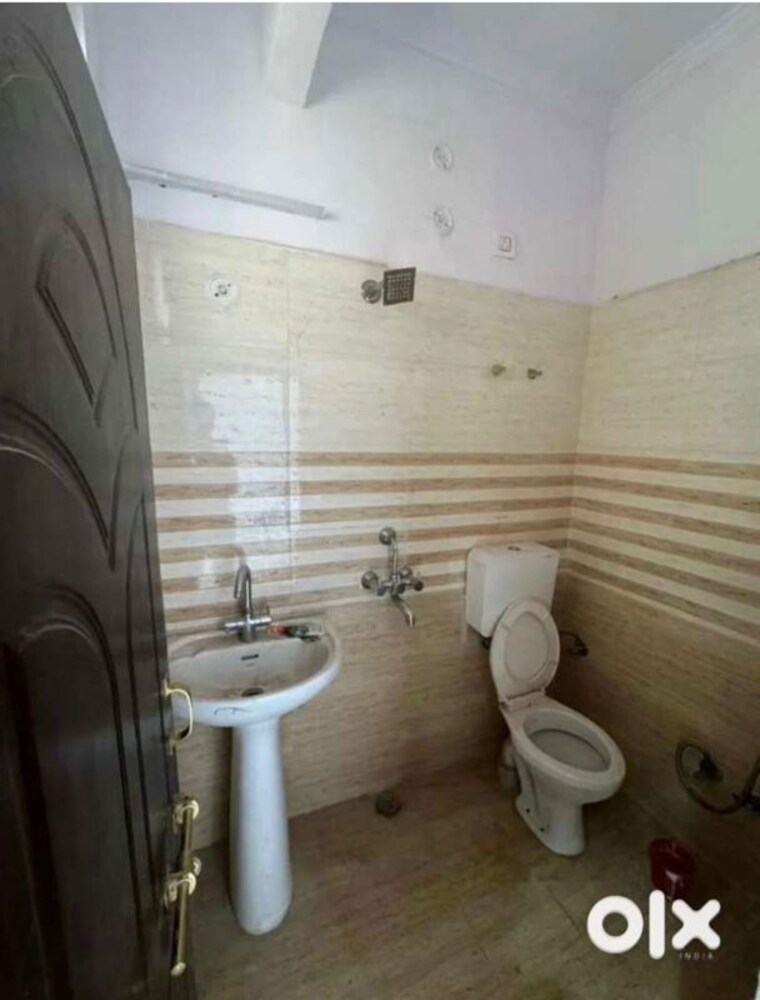 Master Bedroom, indira nagar 2 Bedroom 600 Sq.Ft. Independent House In Indira Nagar Lucknow 9956470