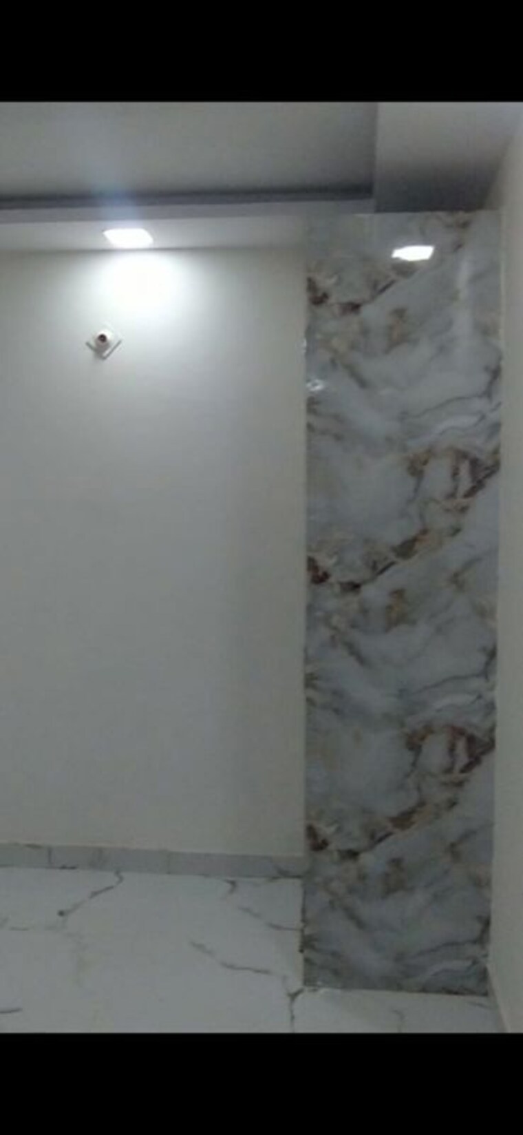 Room, vipin garden 2 Bedroom 50 Sq.Yd. Builder Floor In Vipin Garden Delhi 9956479