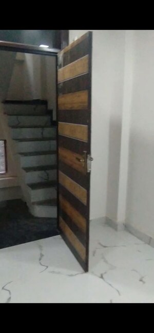 2 BHK Builder Floor For Rent in Vipin Garden