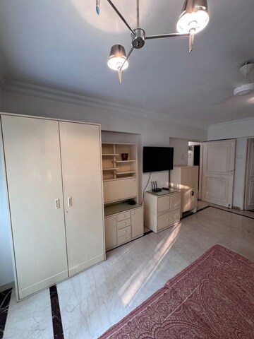 Bedroom in 3 BHK Apartment at Bandra West – for Rent