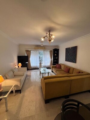 Living Room in 3 BHK Apartment at Bandra West – for Rent