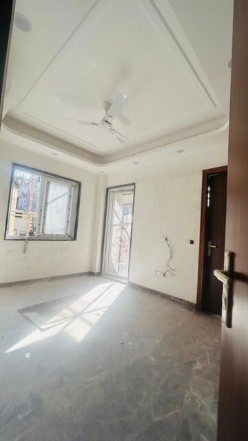 Room in 2 BHK Builder Floor at Malviya Nagar – for Rent