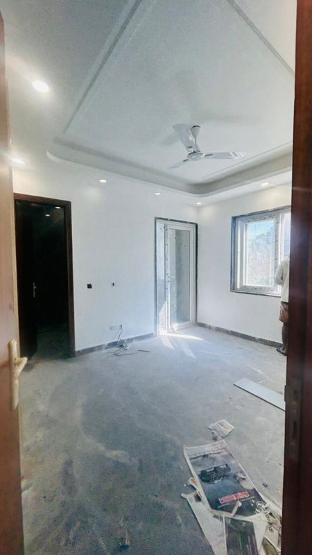 2 BHK + Servant Room Builder Floor For Rent in Malviya Nagar