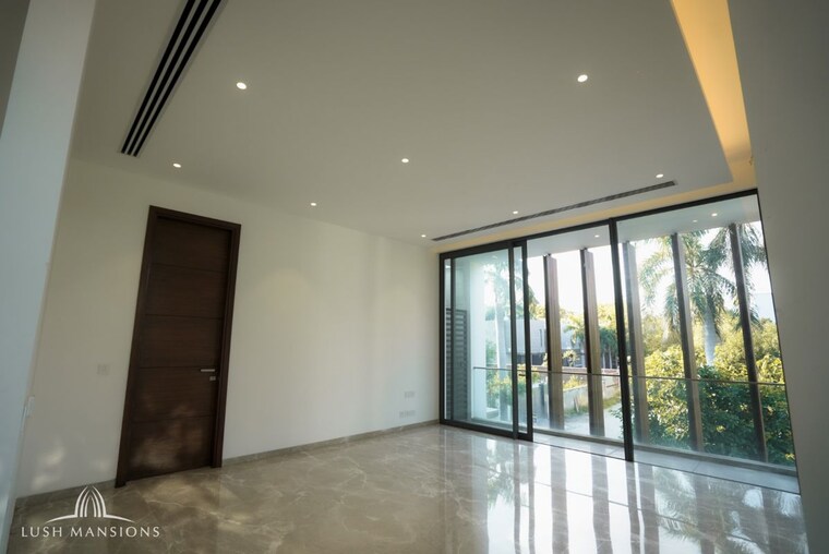 Room, chattarpur 5 Bedroom 13000 Sq.Ft. Villa In Chattarpur Delhi 9956506