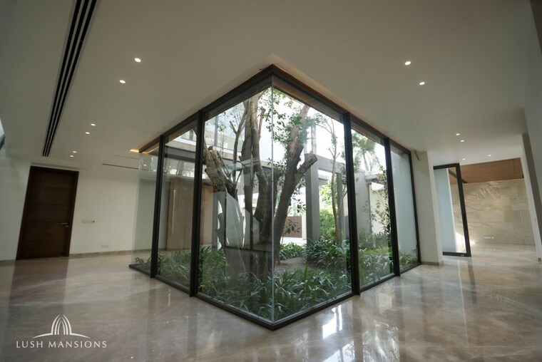 Room, chattarpur 5 Bedroom 13000 Sq.Ft. Villa In Chattarpur Delhi 9956506