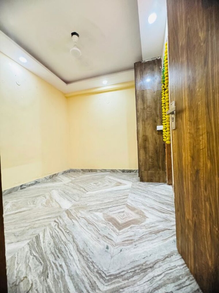 Bedroom, palm-residency-chhatarpur 1 Bedroom 450 Sq.Ft. Builder Floor In Chattarpur Delhi 9956512