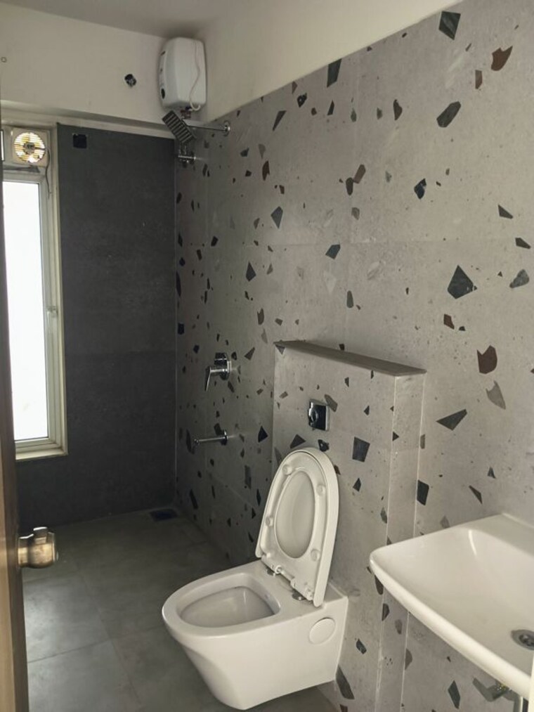Bathroom, shivaji park 2 Bedroom 1110 Sq.Ft. Apartment In Shivaji Park Mumbai 9956517