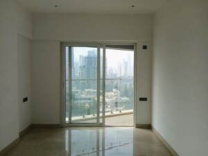Room in 2 BHK Apartment at Shivaji Park – for Sale