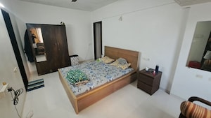 Bedroom in 2 BHK Apartment at Kalpataru Radiance, Goregaon West – for Rent