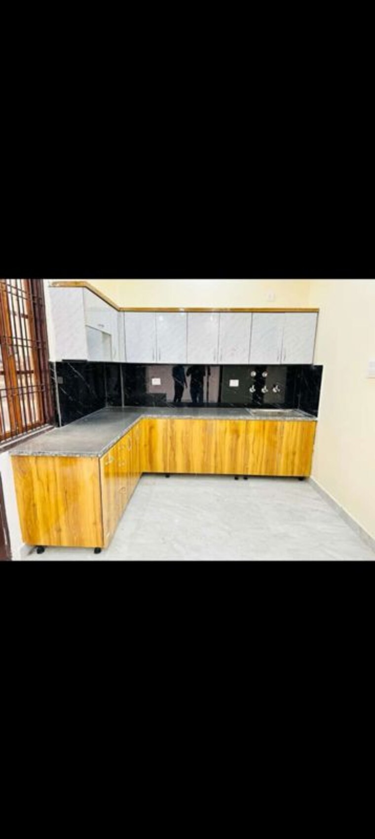 Kitchen, kanpur road 3 Bedroom 1250 Sq.Ft. Independent House In Kanpur Road Lucknow 9956541
