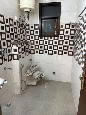 Bathroom in 2 BHK Builder Floor at Saket – for Rent