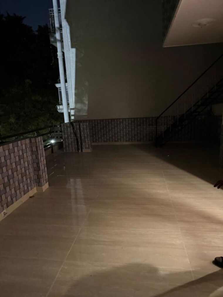 Balcony, saket 2 Bedroom 1200 Sq.Ft. Builder Floor In Saket Delhi 9956552