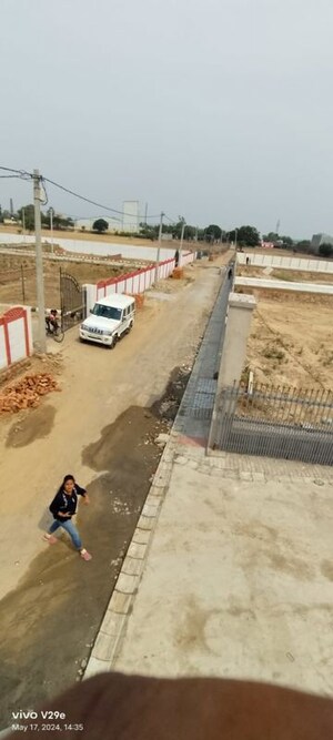  Plot – Exterior View View at Kanpur Road - for Sale