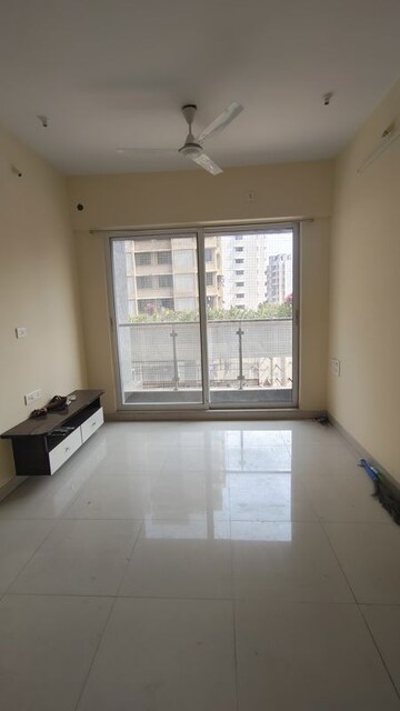 Room in 2 BHK Apartment at Ashar Edge, Pokhran Road No Two – for Rent