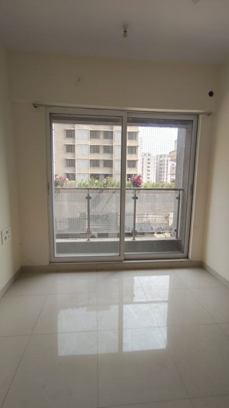 Room, ashar-edge 2 Bedroom 740 Sq.Ft. Apartment In Pokhran Road No Two Thane 9956588
