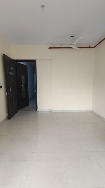 Room in 2 BHK Apartment at Ashar Edge, Pokhran Road No Two – for Rent