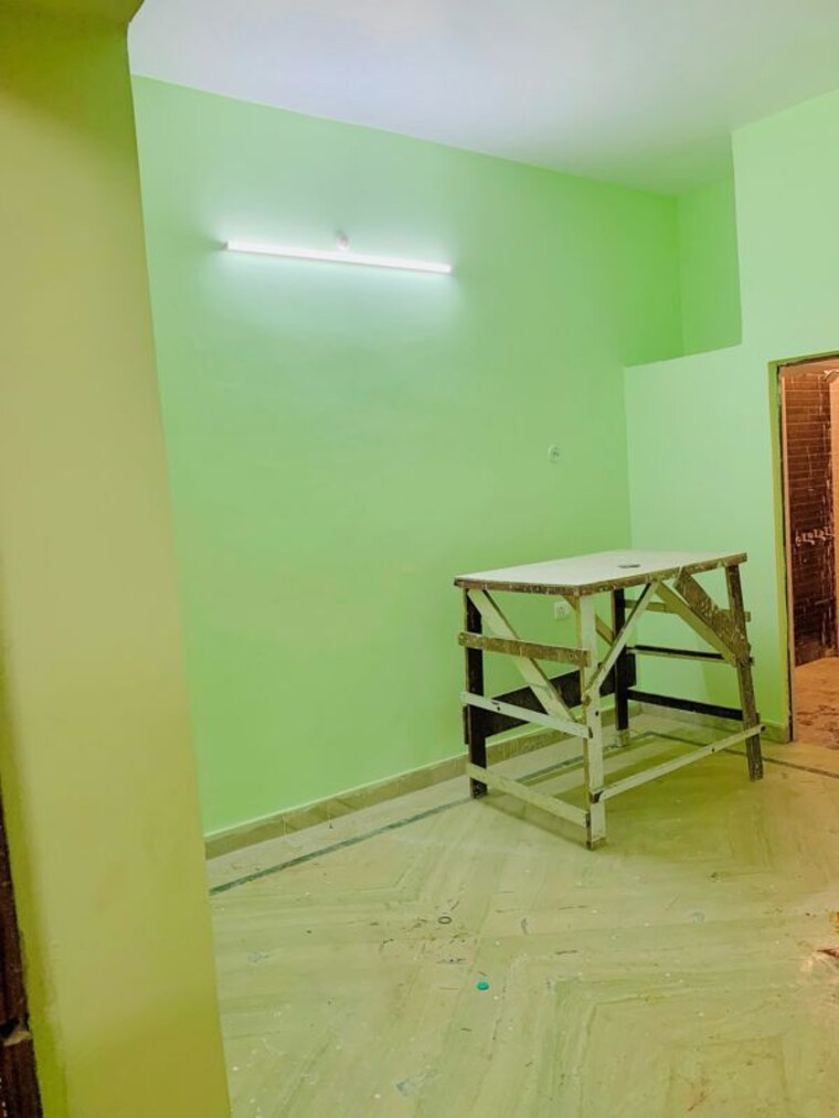 Room, vrindavan yojna 4 Bedroom 1900 Sq.Ft. Independent House In Vrindavan Yojna Lucknow 9956603
