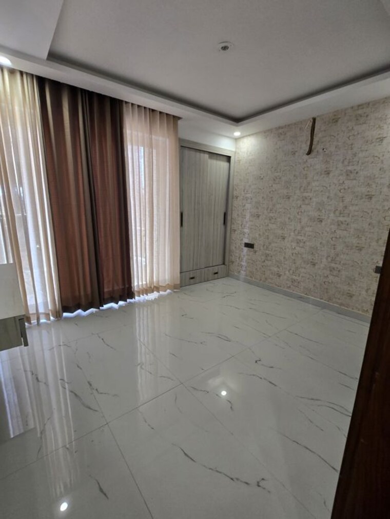 Room, sunny enclave 3 Bedroom 1650 Sq.Ft. Builder Floor In Sunny Enclave Mohali 9956608