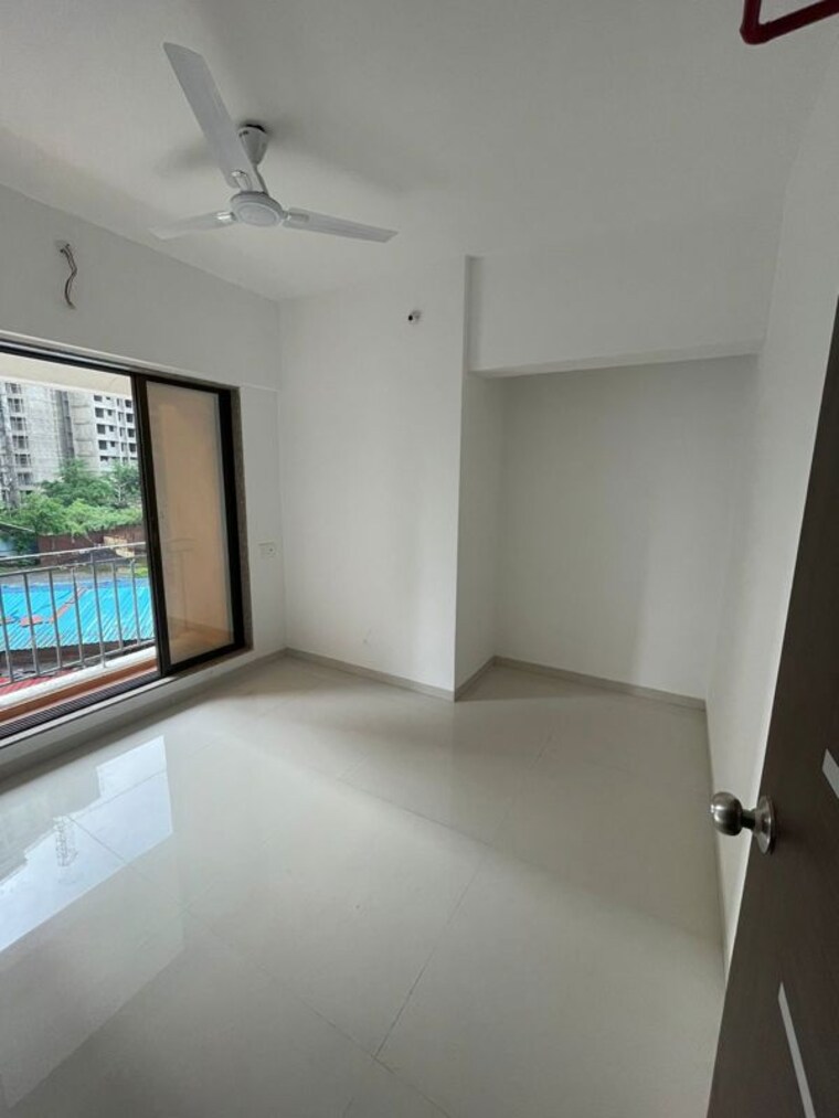 Room, tiara-hills 1 Bedroom 321 Sq.Ft. Apartment In Mira Road Thane 9956605