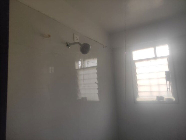 Room, guruwar peth 1 RK 350 Sq.Ft. Apartment In Guruwar Peth Pune 9956648