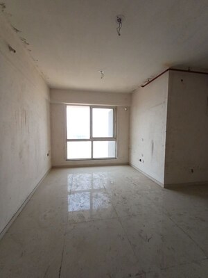 Building Lobby in 2 BHK Apartment at Sheth Zuri, Laxmi Nagar – for Rent