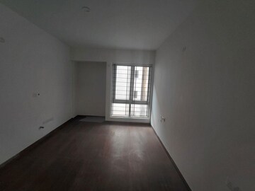 Room in 3 BHK Apartment at Surbacon Cedar, Electronic City Phase ii – for Sale