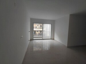 Room in 3 BHK Apartment at Surbacon Cedar, Electronic City Phase ii – for Sale