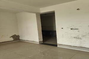 Room in 3 BHK Builder Floor at Khamardih – for Sale