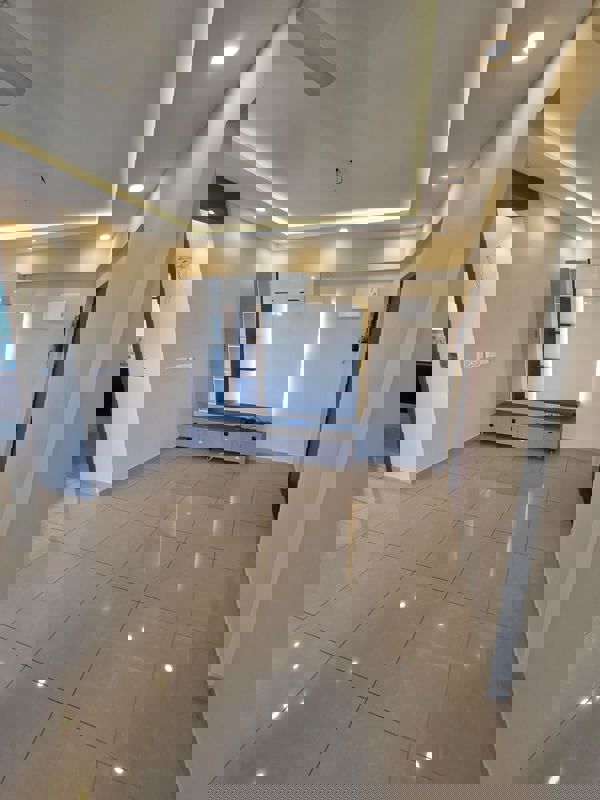 2.5 BHK 1450 Sq.Ft. Apartment in Orchid Greens Aprtment