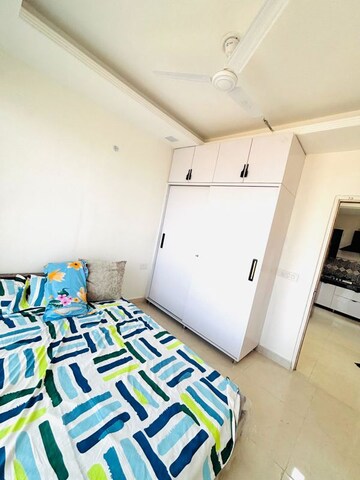 Bedroom in 2 BHK Apartment at Signature Global Prime, Sector 63a – for Rent