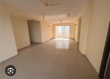 Room in 3 BHK Apartment at Ansal Height 86, Sector 86 – for Sale