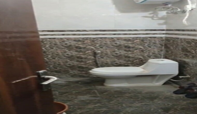 Bathroom, sector 1 greater noida 3 Bedroom 2051 Sq.Ft. Villa In Sector 1 Greater Noida Greater Noida 9943888